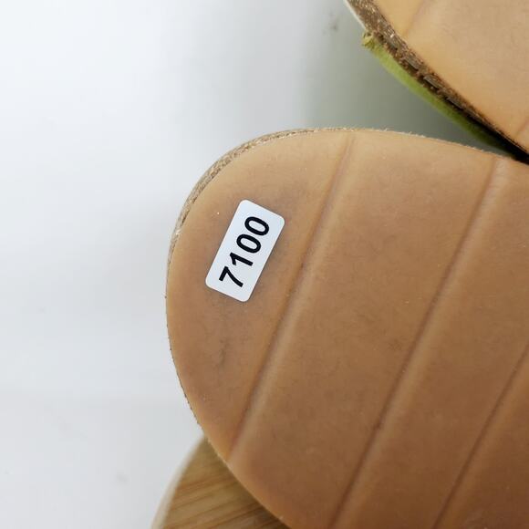 Dansko Bridget Platform Sandal Women 37 Chartreuse Leather Chunky Sole Boho Shoe - Picture 14 of 14